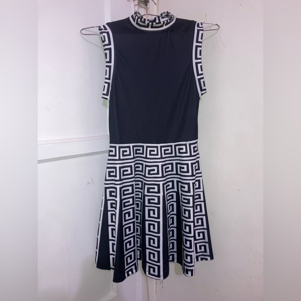 Elegant Black and White Geometric Dress